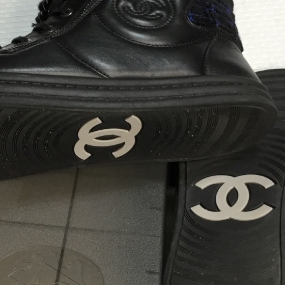 VNTG CHANEL HI TOP LEATHER TWEED TRIM CLASSIC SNEAKERS DOUBLE ZIPPER PULL - Picture 6 of 11